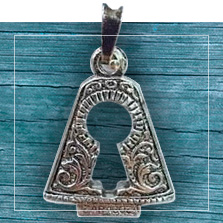 Colgantes para trajes regionales